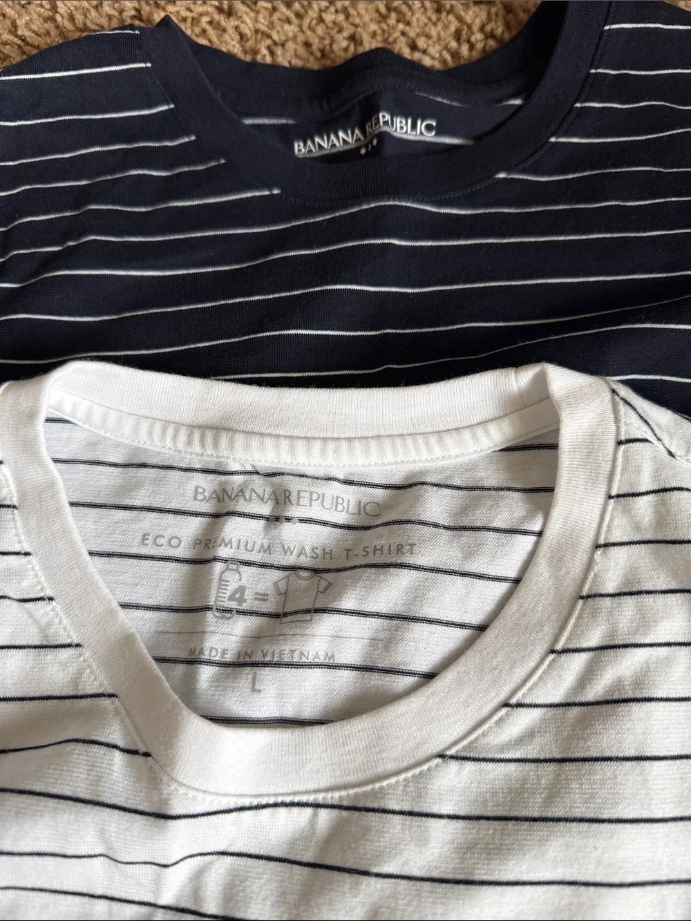 Banana Republic soft crew